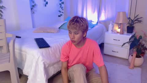 Tommy Foxboy online show from 01-08-25, 04:11