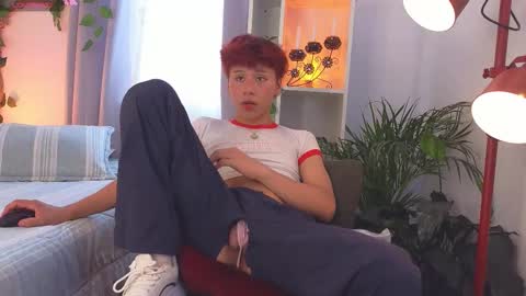 Tommy Foxboy online show from 11-03-25, 12:06