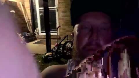 Snapshot of tommygunz62 chatting on 09-14-25, 02:33 tommygunz62 online show from 09-14-25, 02:33