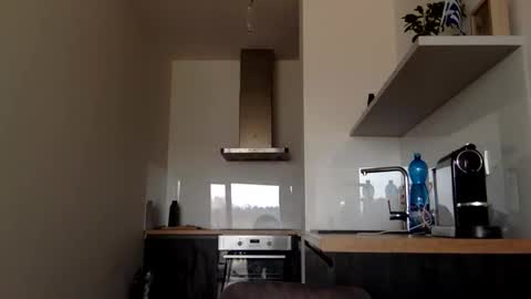 Thomas Fit online show from 02-25-25, 11:41