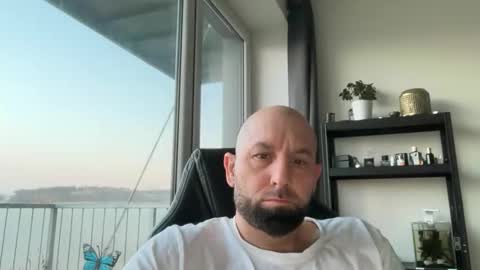 Thomas Fit online show from 01-19-26, 06:50