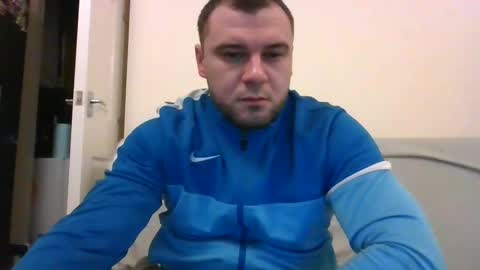 Snapshot of tommyy19901 chatting on 12-04-24, 06:39 tommyy19901 online show from 12-04-24, 06:39