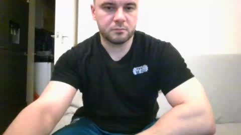 Snapshot of tommyy19901 chatting on 02-18-25, 06:26 tommyy19901 online show from 02-18-25, 06:26