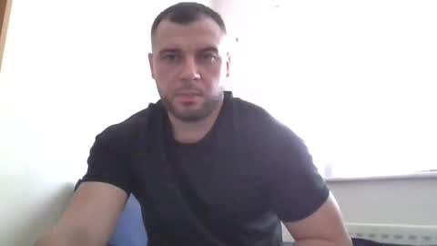 Snapshot of tommyy19901 chatting on 10-14-25, 01:12 tommyy19901 online show from 10-14-25, 01:12