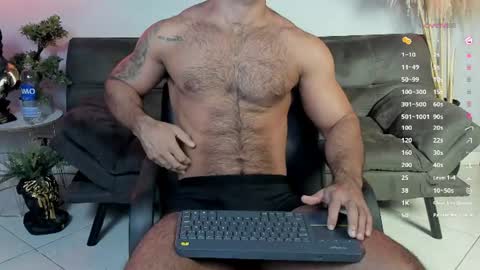 Snapshot of tomy_scott6 chatting on 06-23-26, 11:08 tomy_scott6 online show from 06-23-26, 11:08