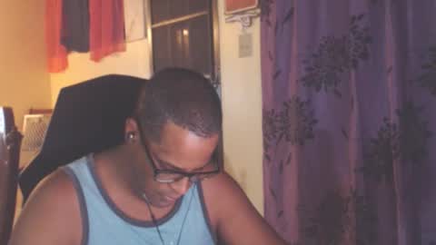 Antonio online show from 09-29-25, 01:44