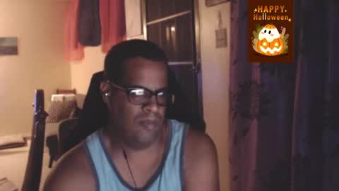 Antonio online show from 10-27-25, 02:26