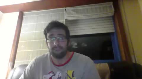 Snapshot of toni640128 chatting on 12-22-25, 12:29 toni640128 online show from 12-22-25, 12:29