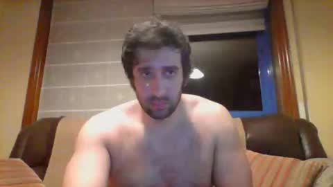 Snapshot of toni640128 chatting on 02-08-26, 03:54 toni640128 online show from 02-08-26, 03:54