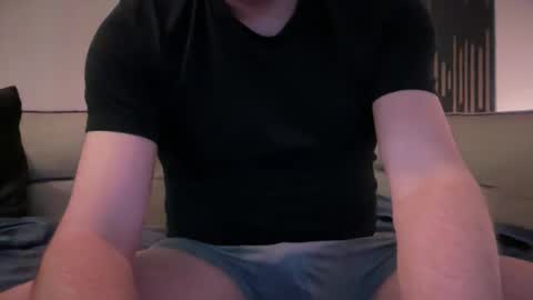 Snapshot of tonisun chatting on 03-13-26, 08:48 tonisun online show from 03-13-26, 08:48