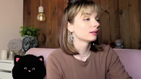 Melissa online show from 06-08-26, 01:28