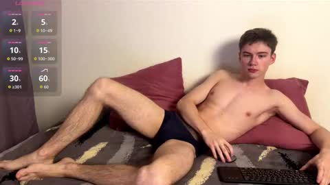 Snapshot of tonrapt chatting on 12-01-25, 01:21 Ton online show from 12-01-25, 01:21