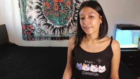 Snapshot of tony_and_sophia chatting on 05-28-26, 12:13 Sophia Tony online show from 05-28-26, 12:13