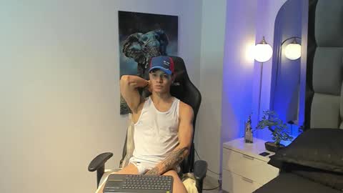 tony_petrov online show from 10-03-25, 02:52