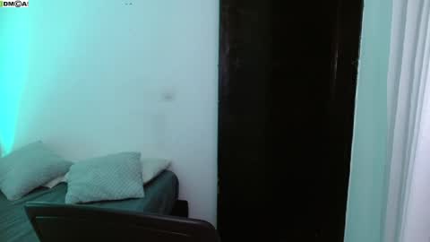 Snapshot of tonyking21 chatting on 02-28-25, 12:54 ANTONY online show from 02-28-25, 12:54