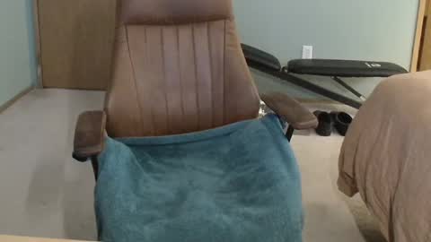 Snapshot of tonypandaking chatting on 02-16-25, 09:38 Tony online show from 02-16-25, 09:38