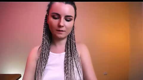 Snapshot of too_beautiful chatting on 03-04-26, 07:31 Elizabeth online show from 03-04-26, 07:31