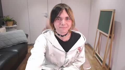 too_silly_ online show from 05-12-26, 06:10