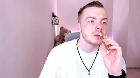 Snapshot of toohornyserj chatting on 02-20-25, 10:48 toohornyserj online show from 02-20-25, 10:48