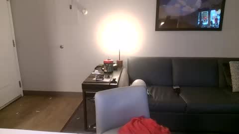 toomuchsmoke online show from 02-06-25, 11:21