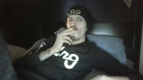 Snapshot of tootall803 chatting on 12-20-24, 02:19 TooTall803 online show from 12-20-24, 02:19