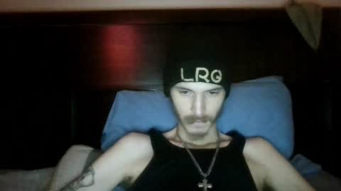 Snapshot of tootall803 chatting on 02-04-25, 04:26 TooTall803 online show from 02-04-25, 04:26