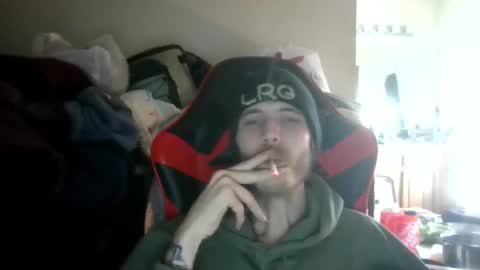 Snapshot of tootall803 chatting on 03-05-25, 02:57 TooTall803 online show from 03-05-25, 02:57