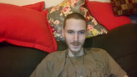 Snapshot of tootall803 chatting on 09-24-25, 02:15 TooTall803 online show from 09-24-25, 02:15