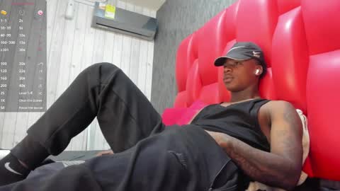 Snapshot of toower_ chatting on 05-14-26, 04:41 T O W E R online show from 05-14-26, 04:41