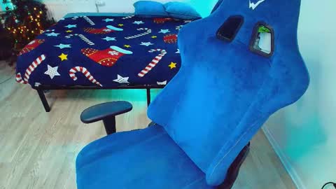 topcranberry online show from 02-02-26, 02:43