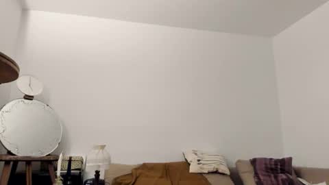 Snapshot of torcuato9 chatting on 11-07-25, 04:01 Torcuato online show from 11-07-25, 04:01