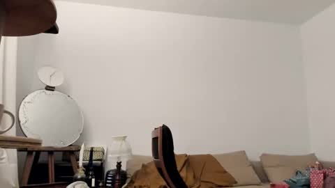 Snapshot of torcuato9 chatting on 11-19-25, 05:07 Torcuato online show from 11-19-25, 05:07