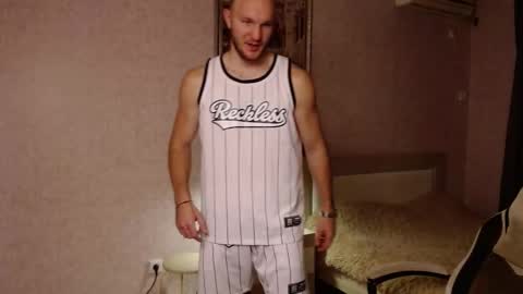 Glebaty online show from 11-22-25, 06:51