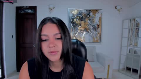 Tori Cross online show from 01-29-25, 12:45