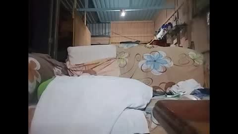 Snapshot of torito10 chatting on 12-03-25, 01:35 tony hot online show from 12-03-25, 01:35