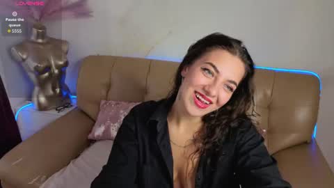 Victoria  online show from 07-17-26, 02:07