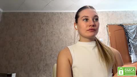 Snapshot of torydesmarias chatting on 03-09-26, 10:30 Anita online show from 03-09-26, 10:30