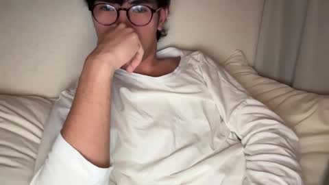 Snapshot of toshikaro0 chatting on 12-02-25, 05:41 Karo online show from 12-02-25, 05:41