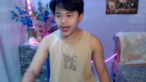 Snapshot of toshirokunn chatting on 08-02-26, 02:04 Toshiro online show from 08-02-26, 02:04