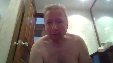 tosimies69 online show from 09-23-25, 05:10