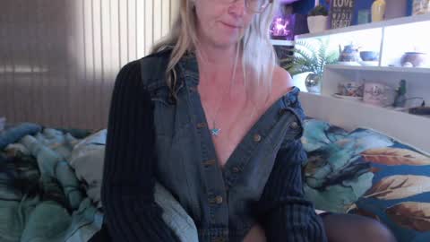 Milly online show from 07-14-26, 02:27