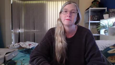 Milly online show from 07-15-26, 12:49