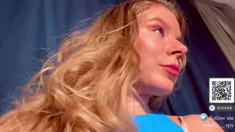 Snapshot of totally_spy chatting on 02-08-26, 05:27 Madam Viktoria Vacation in Portugal 2811 - 0412 online show from 02-08-26, 05:27