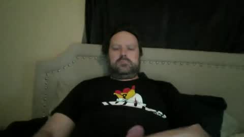 Snapshot of totalpackage2089 chatting on 11-25-25, 06:30 Big Daddy Balls online show from 11-25-25, 06:30