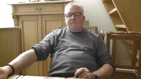 toto758 online show from 02-18-25, 09:53