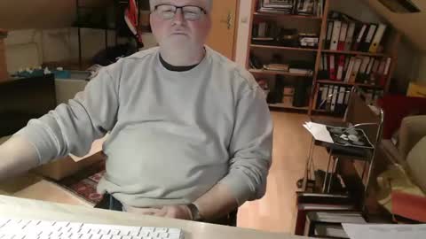 toto758 online show from 02-15-26, 05:31