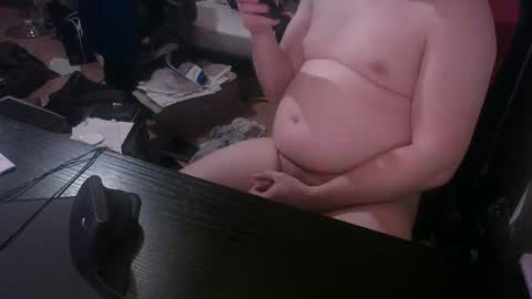 Snapshot of totox1989 chatting on 03-04-25, 01:34 Totox online show from 03-04-25, 01:34