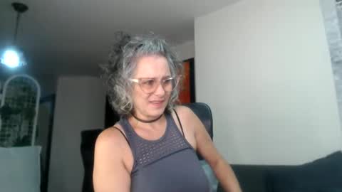 Snapshot of totypink chatting on 02-07-25, 06:45 TotyPink online show from 02-07-25, 06:45