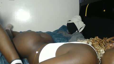 Snapshot of toxic_aa chatting on 03-27-26, 11:04 Toxicaa online show from 03-27-26, 11:04