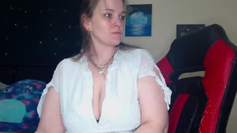 Lilly Miss Mistress Goddess Maam Queen Boss online show from 12-18-24, 10:19